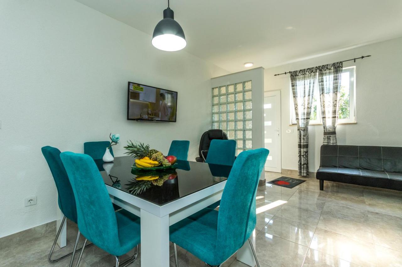 Bluesun Sibenik Apartments Exterior photo